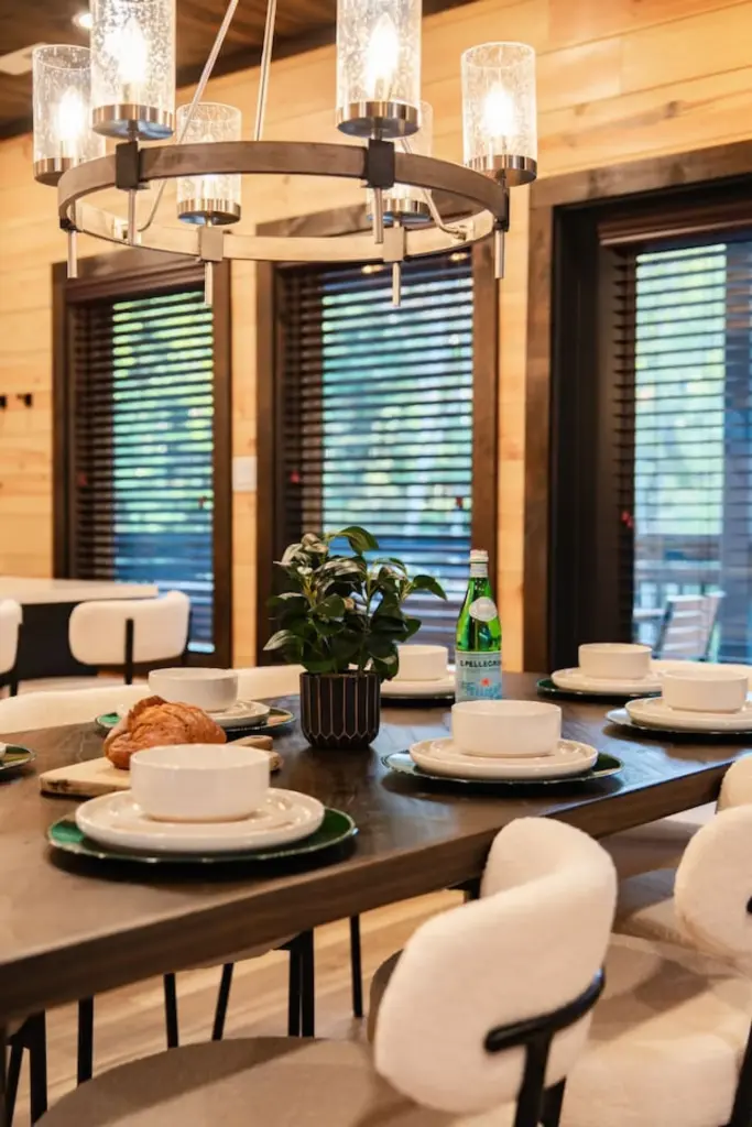 The Fourth Story — Living & Dining