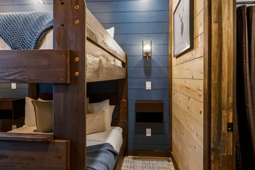 The Fourth Story — Bunk Room
