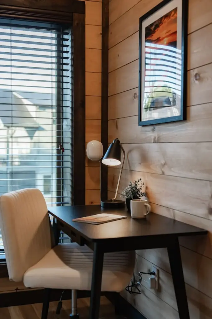 The Fourth Story — Gym & Workspace